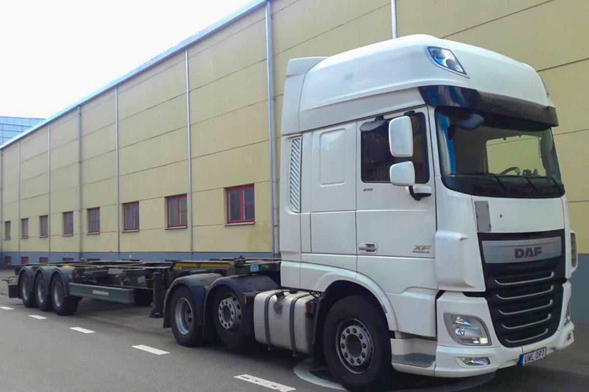 Trans4you trucks lorry containers